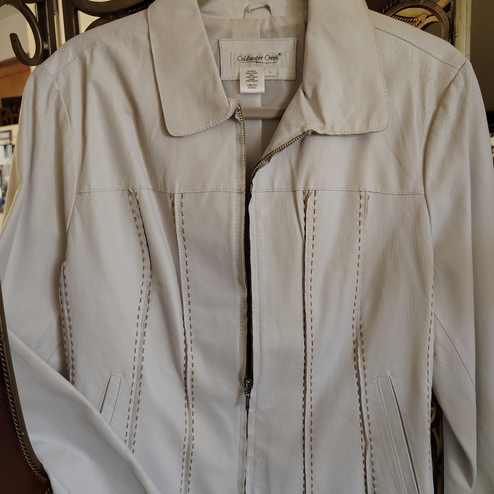 Cold water Creek Women's Cream Leather Jacket